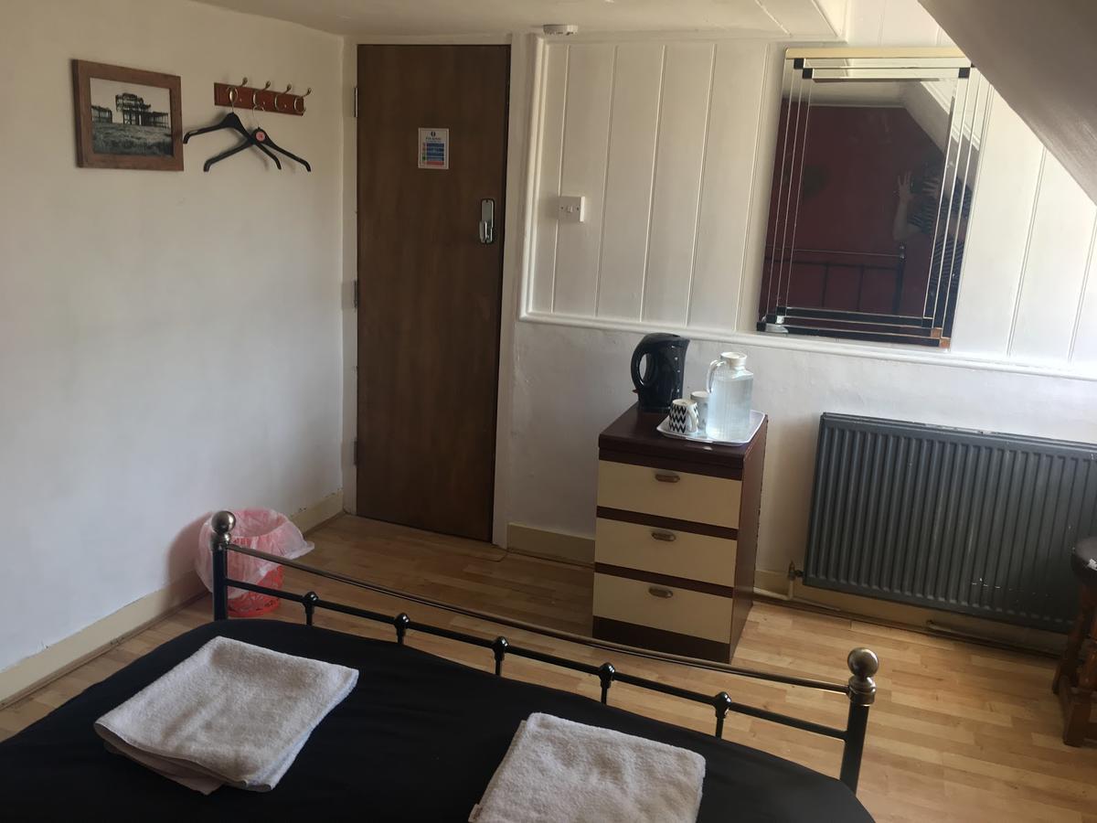 Kings Arm'S Hostel Brighton Екстер'єр фото